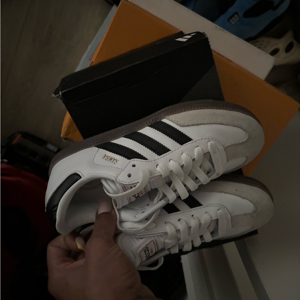 Grade school 3y adidas
